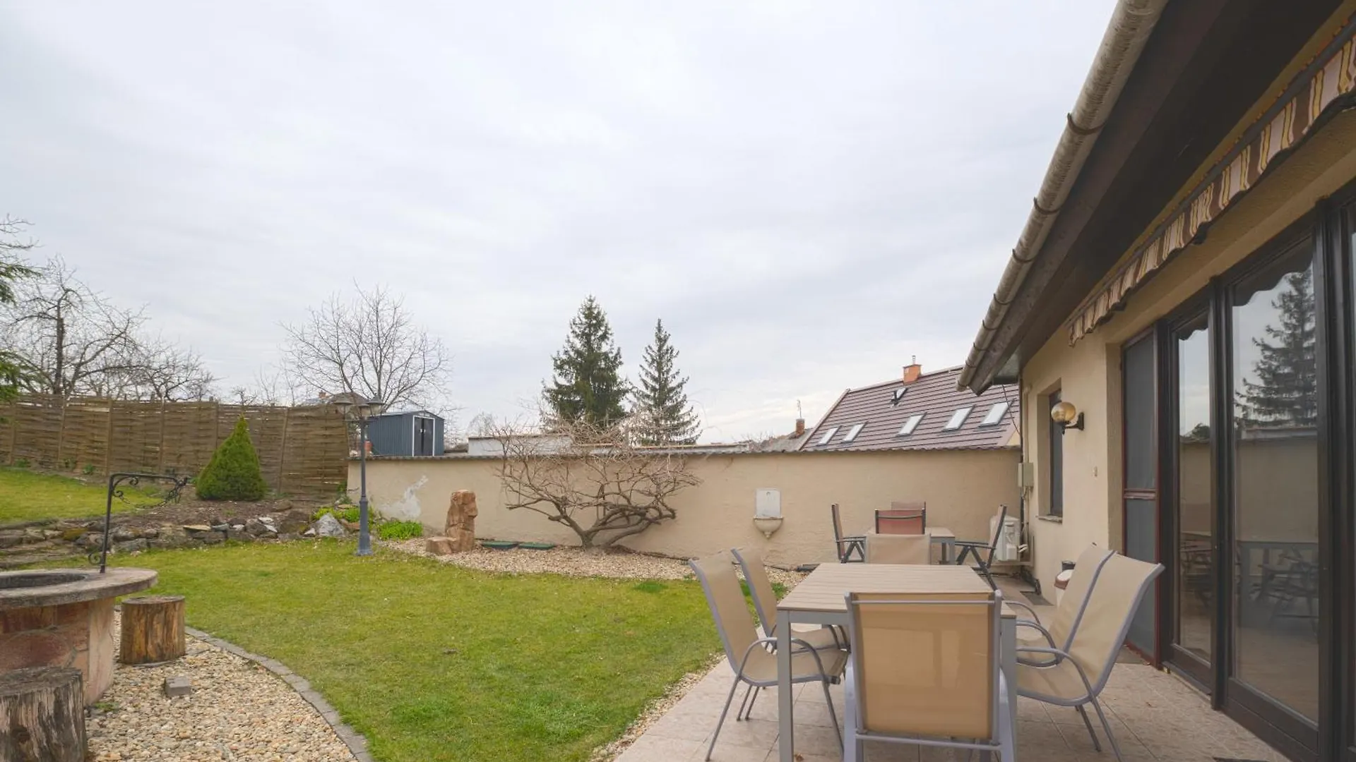 Valley Vendeghaz Eger Guest house